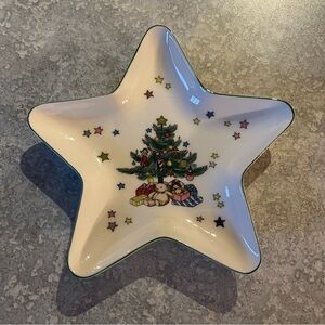 Nikko Japan Christmas Tree Dish Star Shaped Porcelain Trinket Candy Dish Vintage